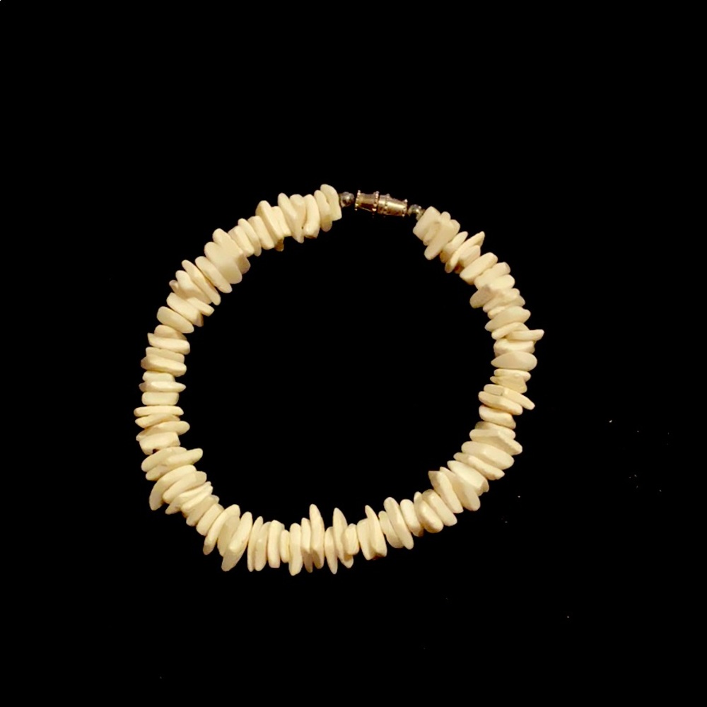 White Seashell Bracelet
